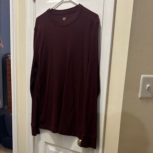 GAP Men's Deep Red Long Sleeve Tee
